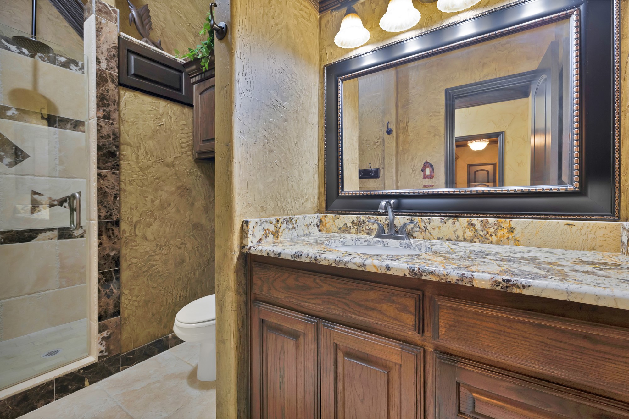 Mansfield, Texas, 76063, United States, 5 Bedrooms Bedrooms, ,5 BathroomsBathrooms,Residential,For Sale,1796537