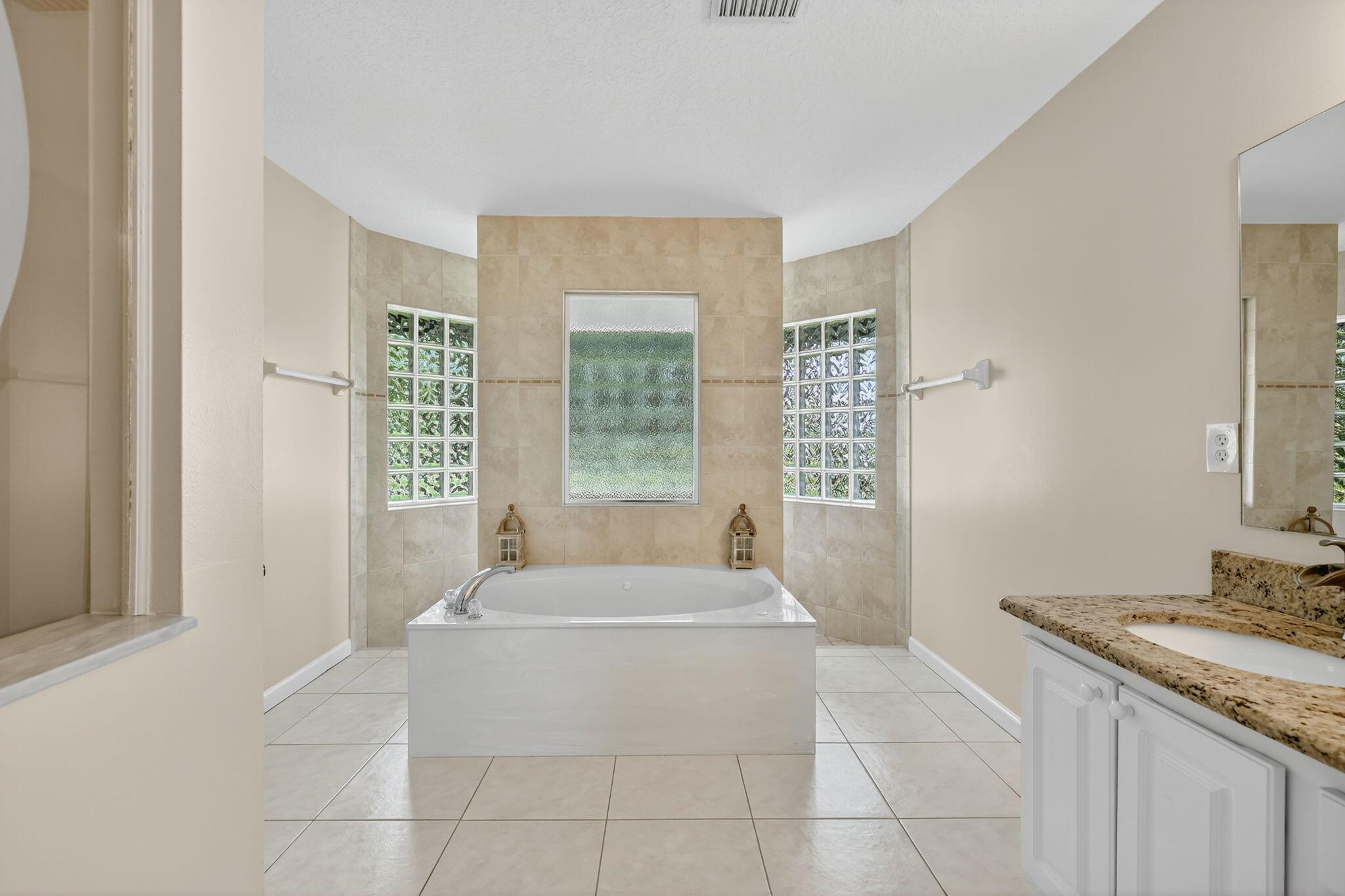 Port St Lucie, Florida, 34953, United States, 3 Bedrooms Bedrooms, ,2 BathroomsBathrooms,Residential,For Sale,1897358