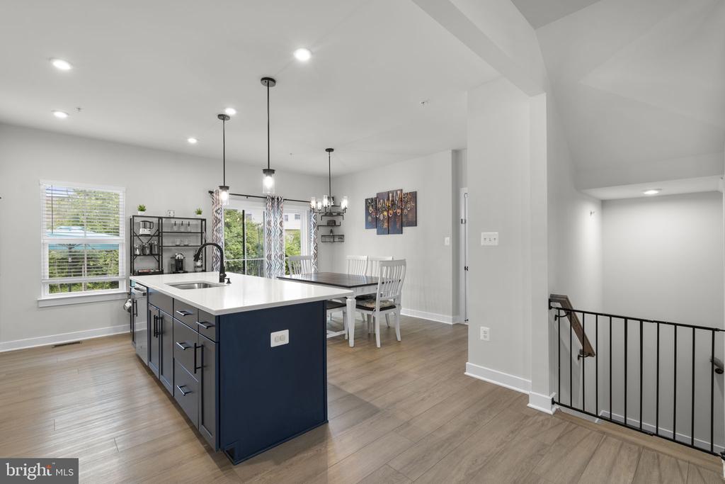 Frederick, Maryland, 21702, United States, 4 Bedrooms Bedrooms, ,4 BathroomsBathrooms,Residential,For Sale,2048638