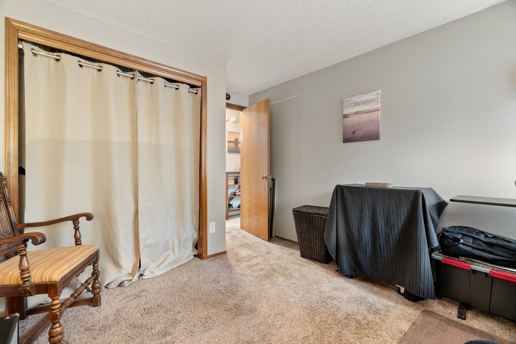 8005 SW CHURCHILL CT Tigard, OR 97224 - 物件實景