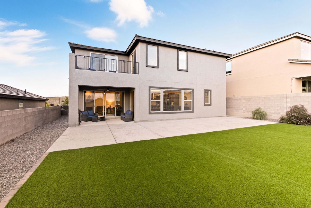 Albuquerque, New Mexico, 87120, United States, 5 Bedrooms Bedrooms, ,4 BathroomsBathrooms,Residential,For Sale,1957910