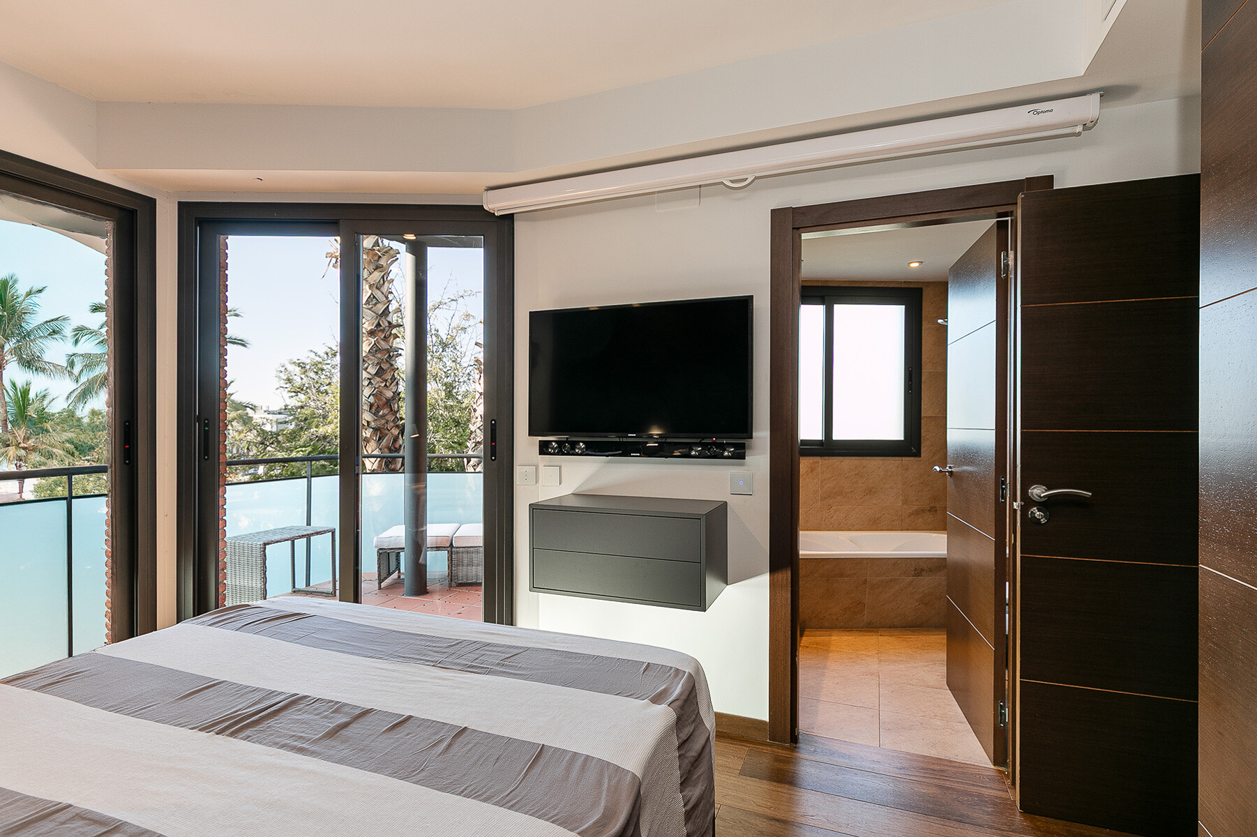 Exclusive house with garden and private pool near the center of Sitges - 物件實景
