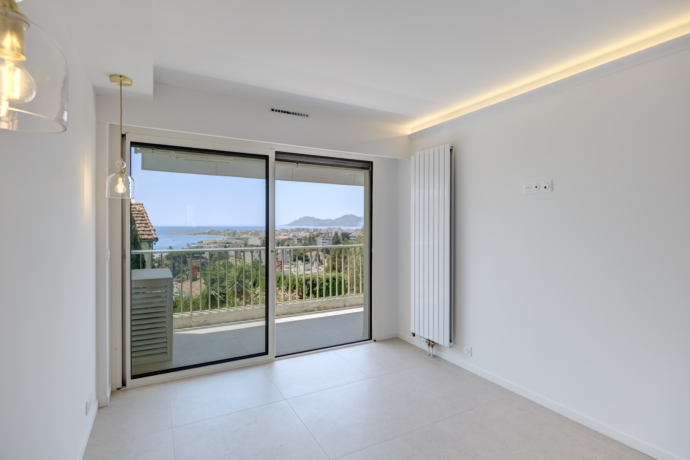  Luxury sea view apartment for sale in Cannes Californie - 物件實景