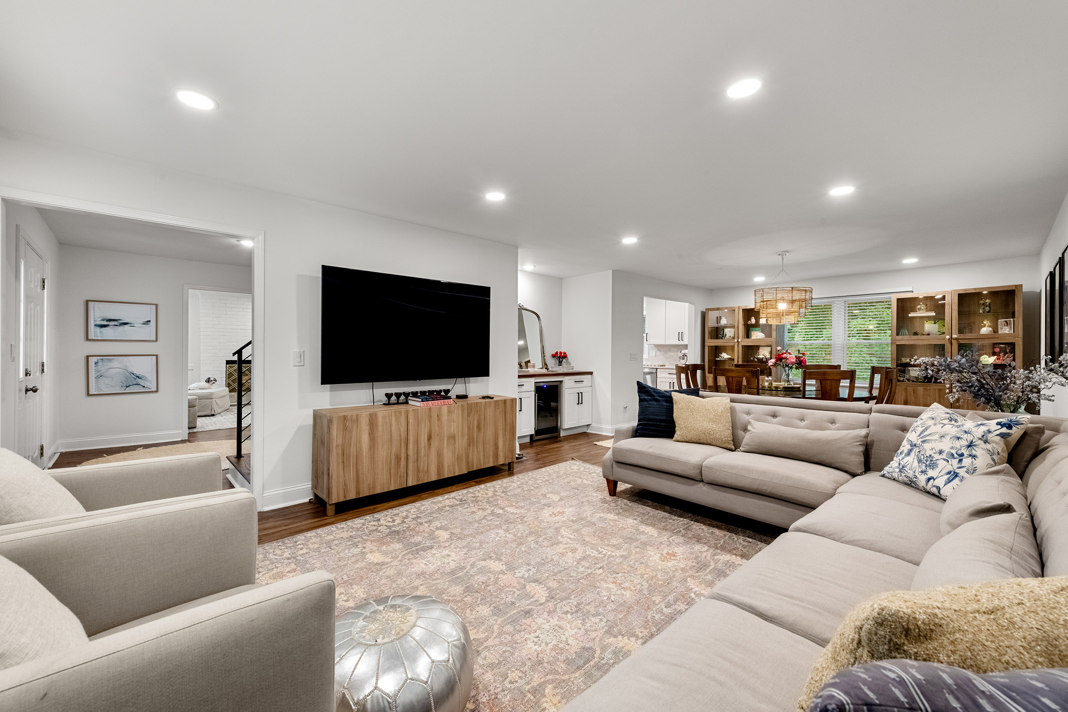  Turn-Key Traditional in Wembley Forest - 物件實景