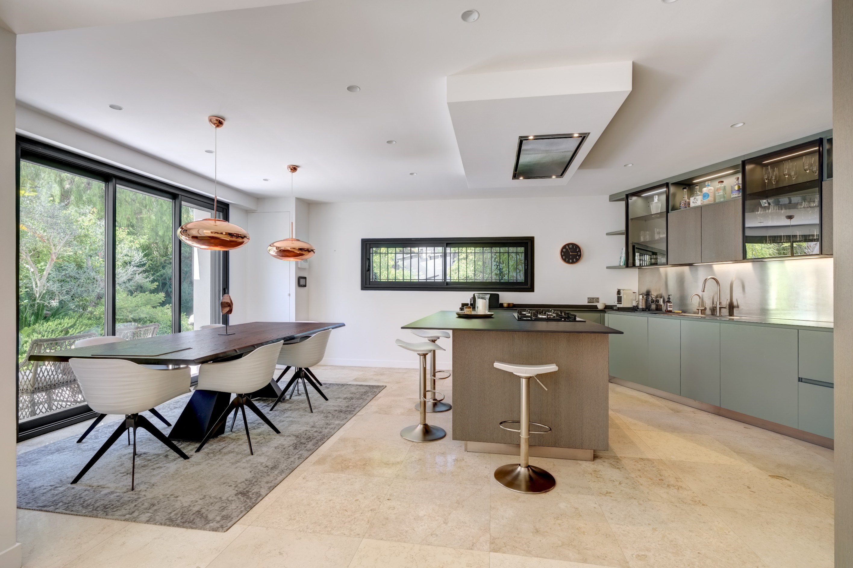  Cannes Californie contemporary villa with heated pool and landscaped garden - 物件實景