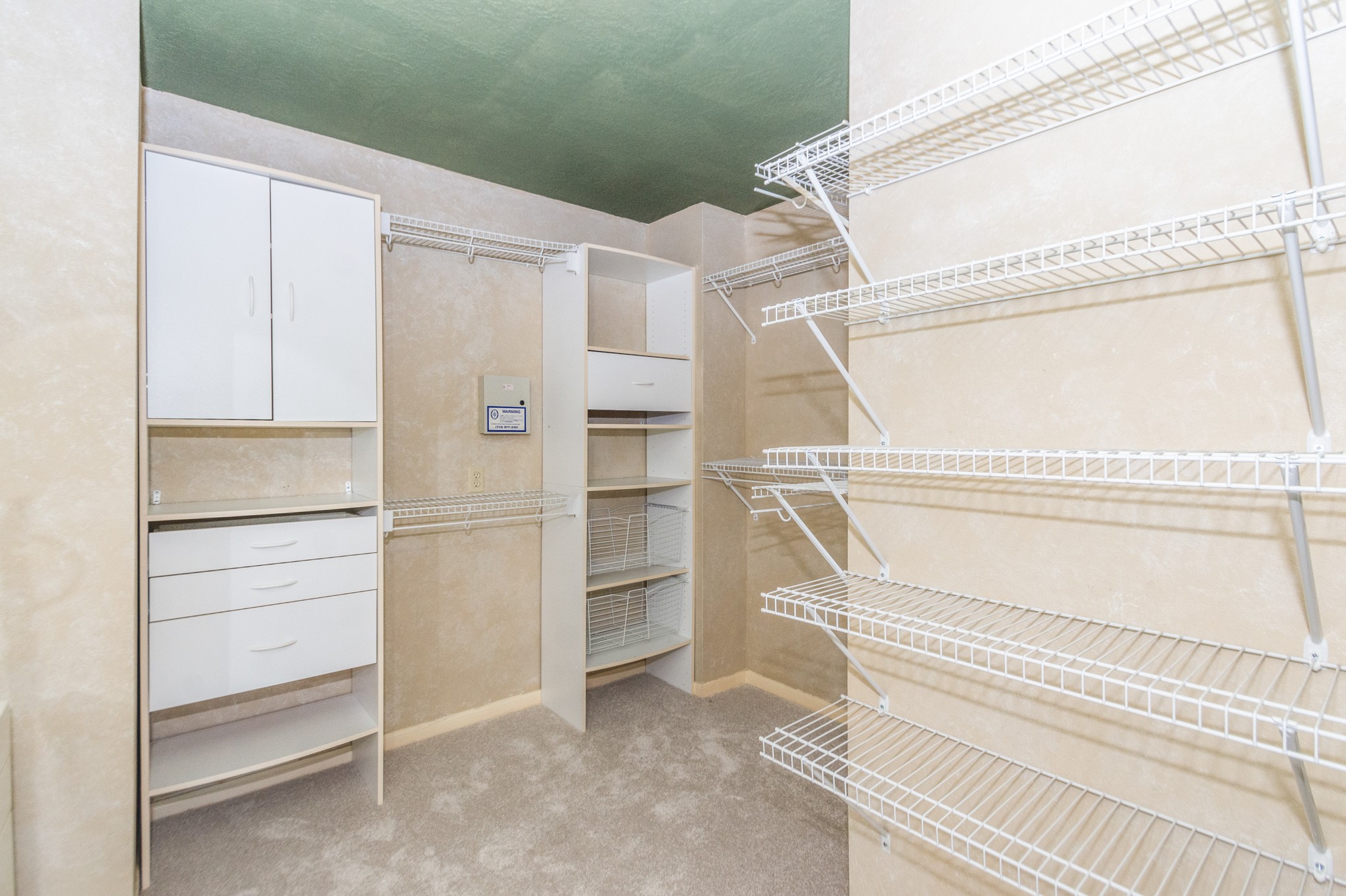 Houston, Texas, 77058, United States, 3 Bedrooms Bedrooms, ,4 BathroomsBathrooms,Residential,For Sale,1924880