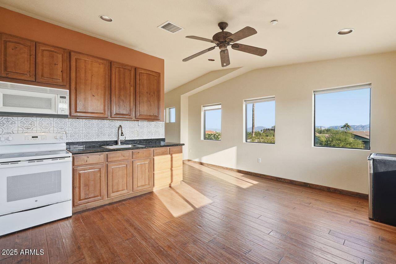 Fountain Hills, Arizona, 85268, United States, 5 Bedrooms Bedrooms, ,5 BathroomsBathrooms,Residential,For Sale,1998459