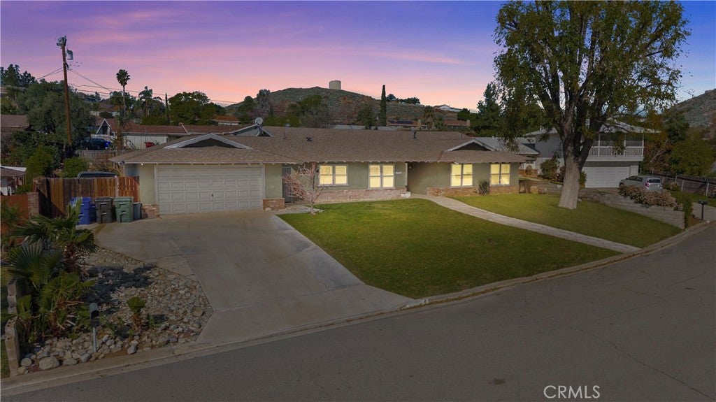 Jurupa Valley, California, 92509, United States, 4 Bedrooms Bedrooms, ,3 BathroomsBathrooms,Residential,For Sale,2012120