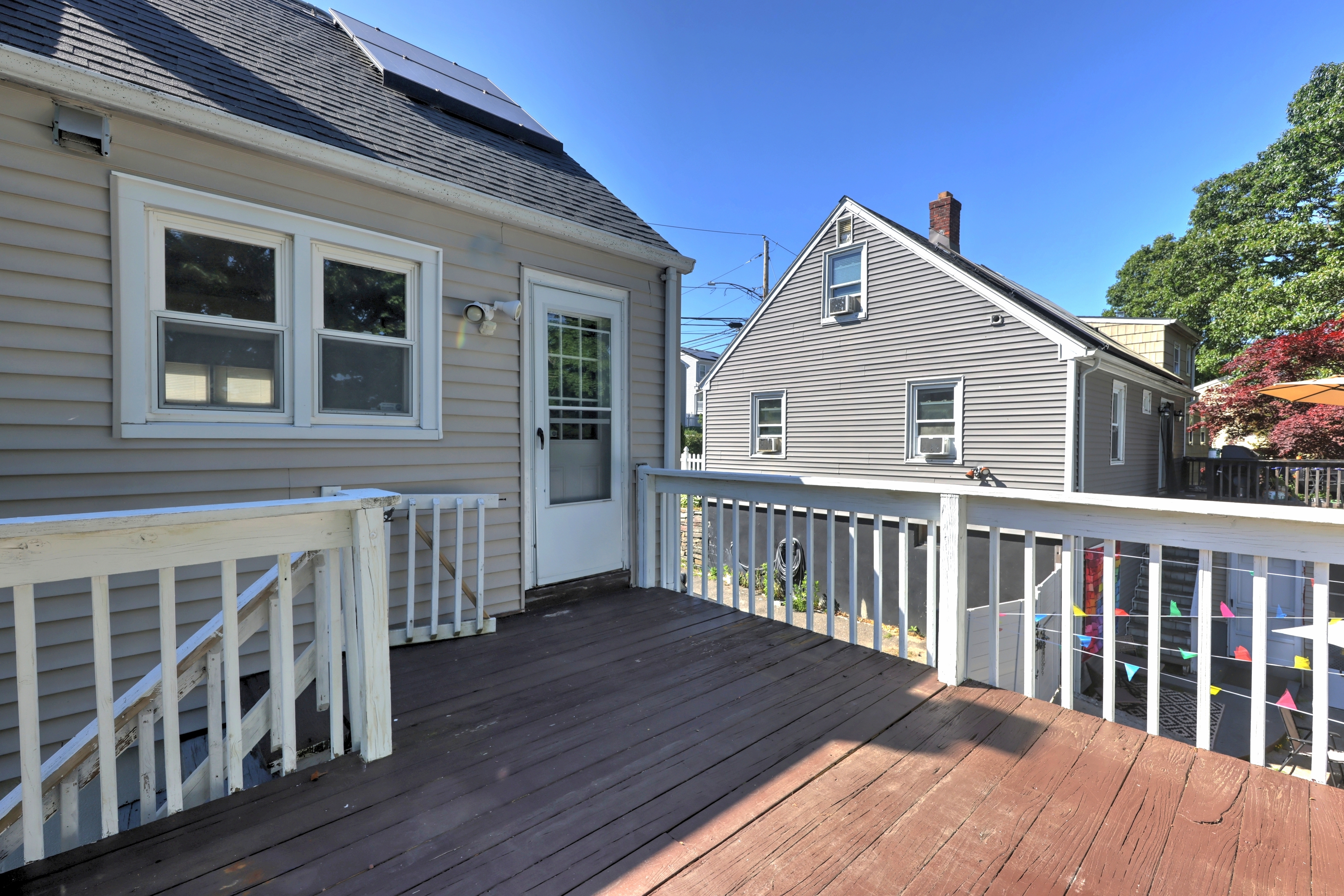  Spacious Cape-Style Home in the Desirable North End - 物件實景