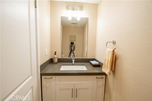 Redondo Beach, California, 90277, United States, 3 Bedrooms Bedrooms, ,2 BathroomsBathrooms,Residential,For Sale,1914316