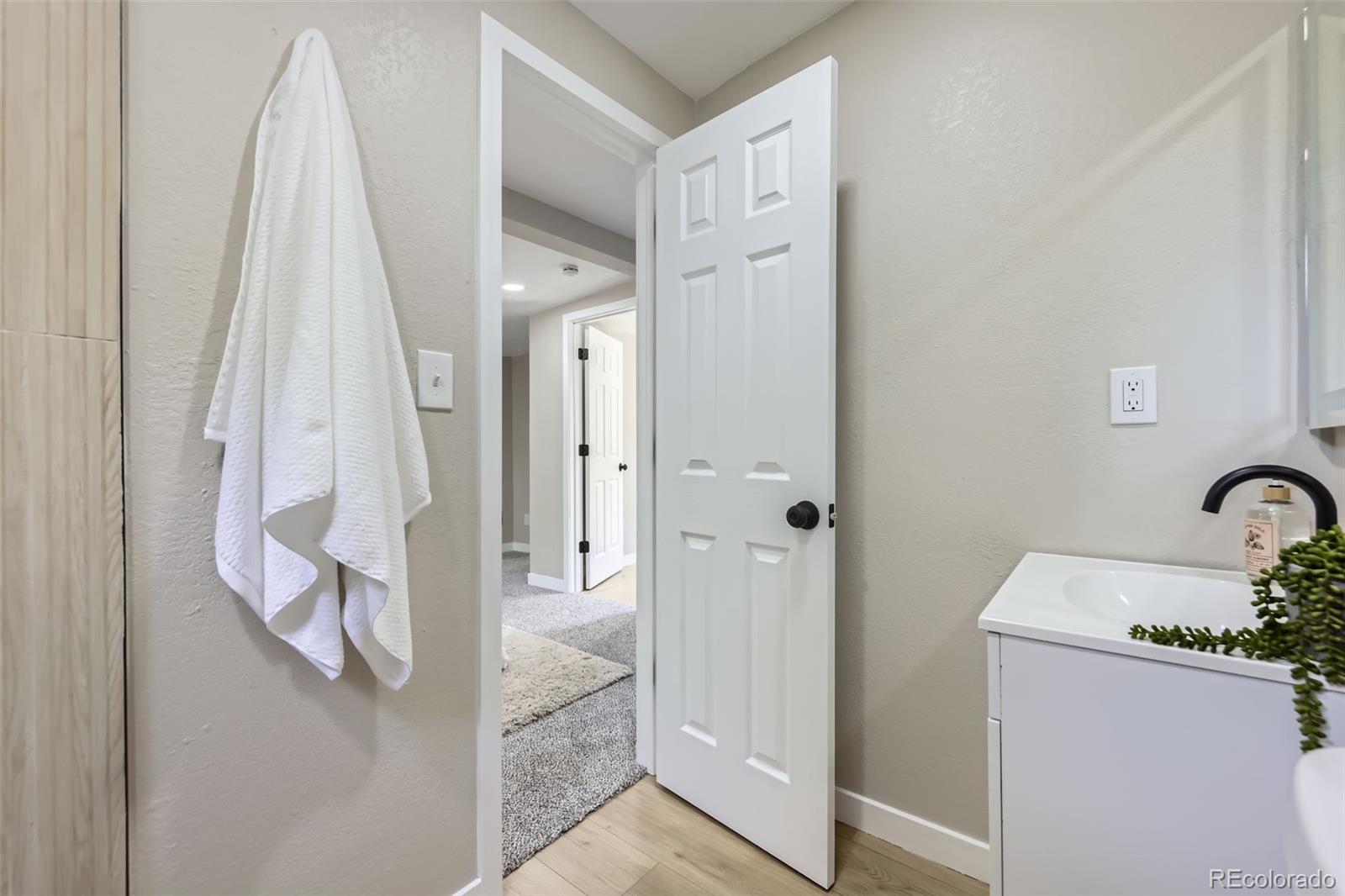 Denver, Colorado, 80223, United States, 5 Bedrooms Bedrooms, ,Residential,For Sale,1930445