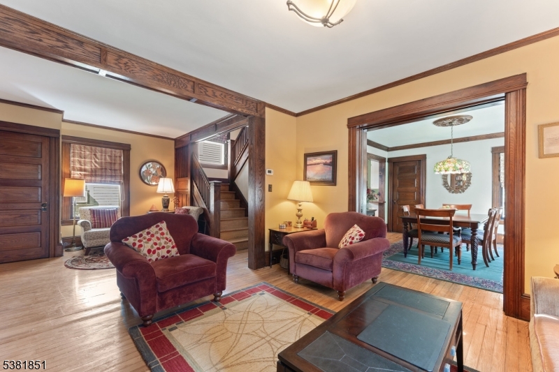 Bound Brook Boro, New Jersey, 08805, United States, 5 Bedrooms Bedrooms, ,3 BathroomsBathrooms,Residential,For Sale,1938545