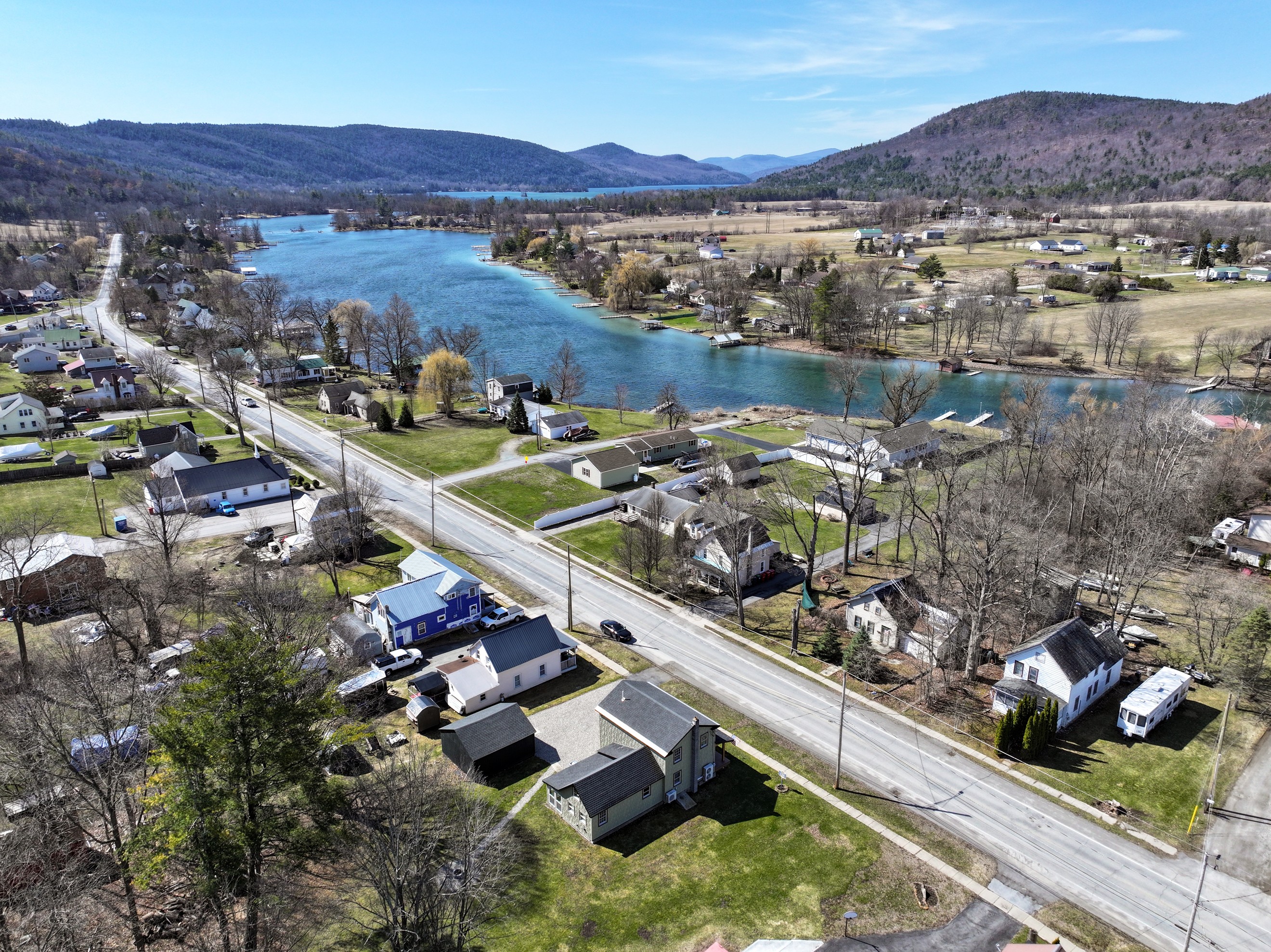  46 Water Street, Ticonderoga, NY, 12883 - 物件實景