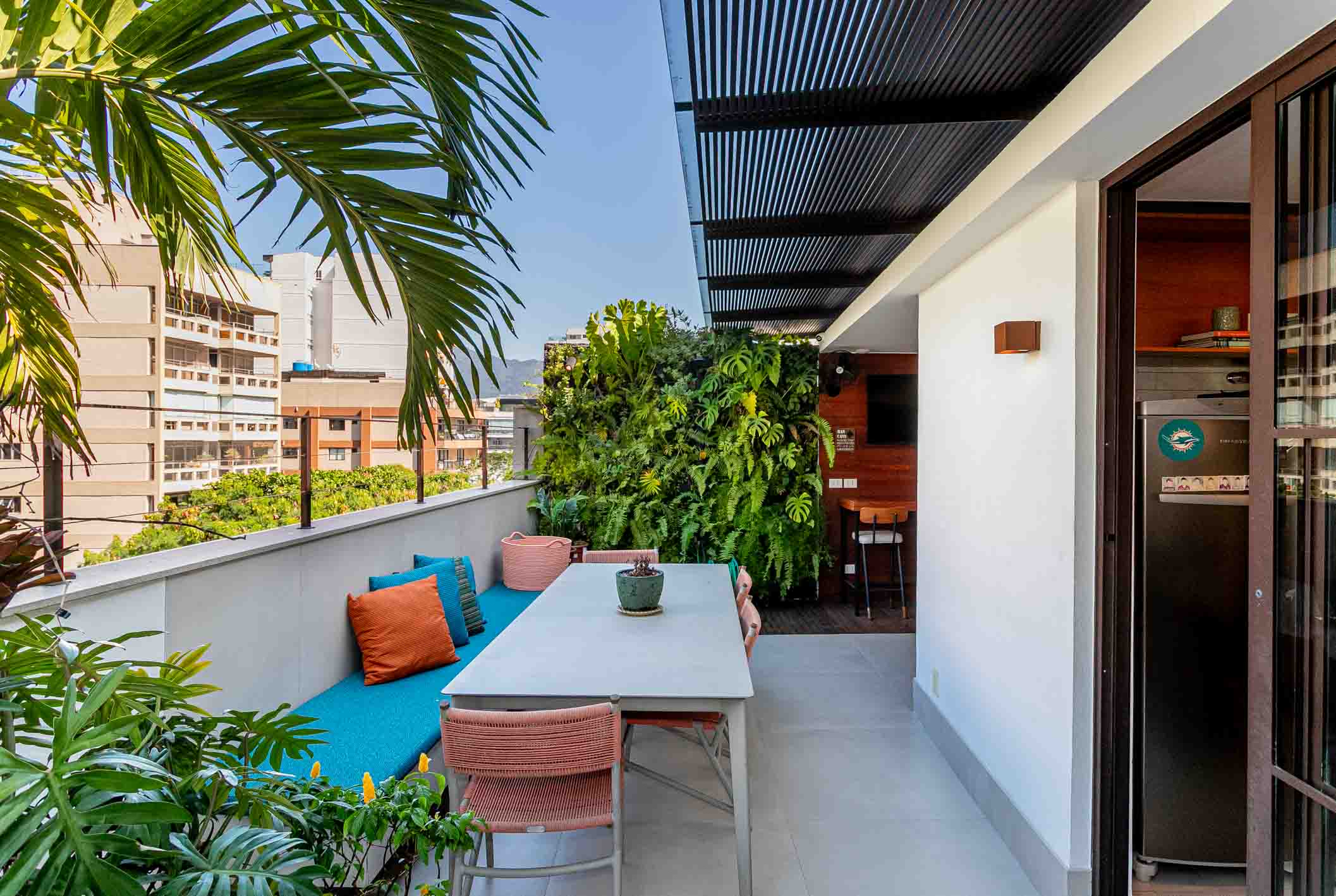  Renovated linear penthouse with terrace and Christ the Redeemer views - 物件實景
