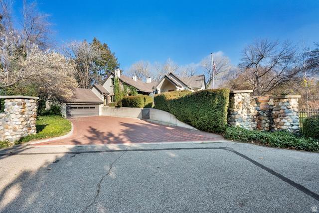 Holladay, Utah, 84117, United States, 5 Bedrooms Bedrooms, ,3 BathroomsBathrooms,Residential,For Sale,2005362