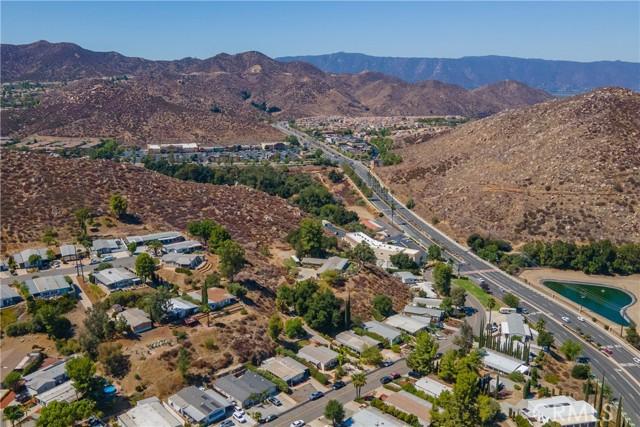 Canyon Lake, California, 92587, United States, 3 Bedrooms Bedrooms, ,2 BathroomsBathrooms,Residential,For Sale,1920001