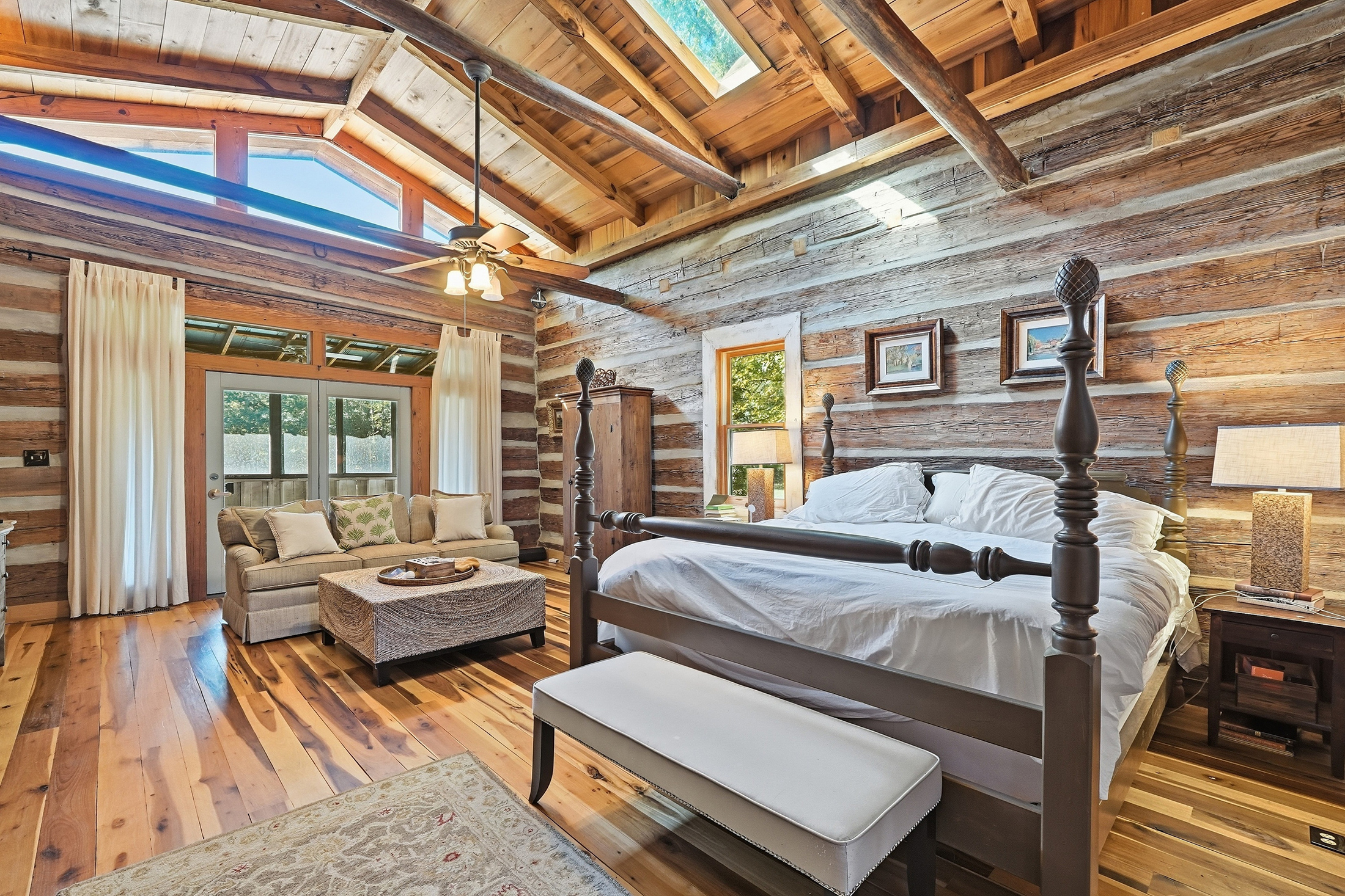  Exquisite 77.5 +/- Acre Private Retreat With Modern Rustic Elegance - 物件實景