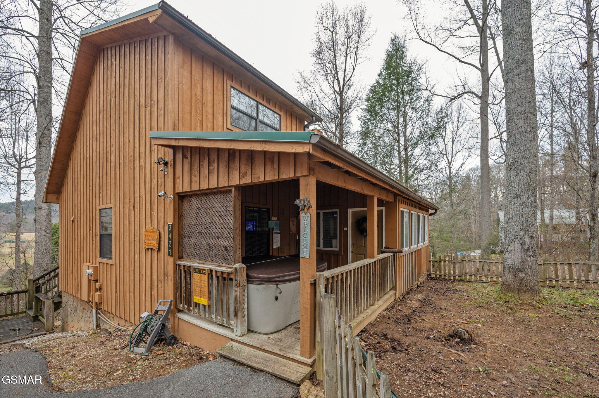 Sevierville, Tennessee, 37862, United States, 3 Bedrooms Bedrooms, ,3 BathroomsBathrooms,Residential,For Sale,1931805