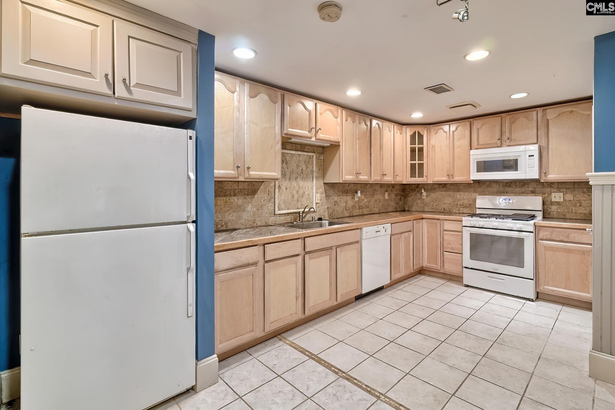 Irmo, South Carolina, 29063, United States, 5 Bedrooms Bedrooms, ,4 BathroomsBathrooms,Residential,For Sale,1820977