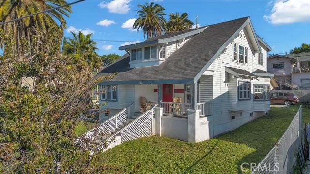 Los Angeles, California, 90026, United States, 6 Bedrooms Bedrooms, ,4 BathroomsBathrooms,Residential,For Sale,2005503