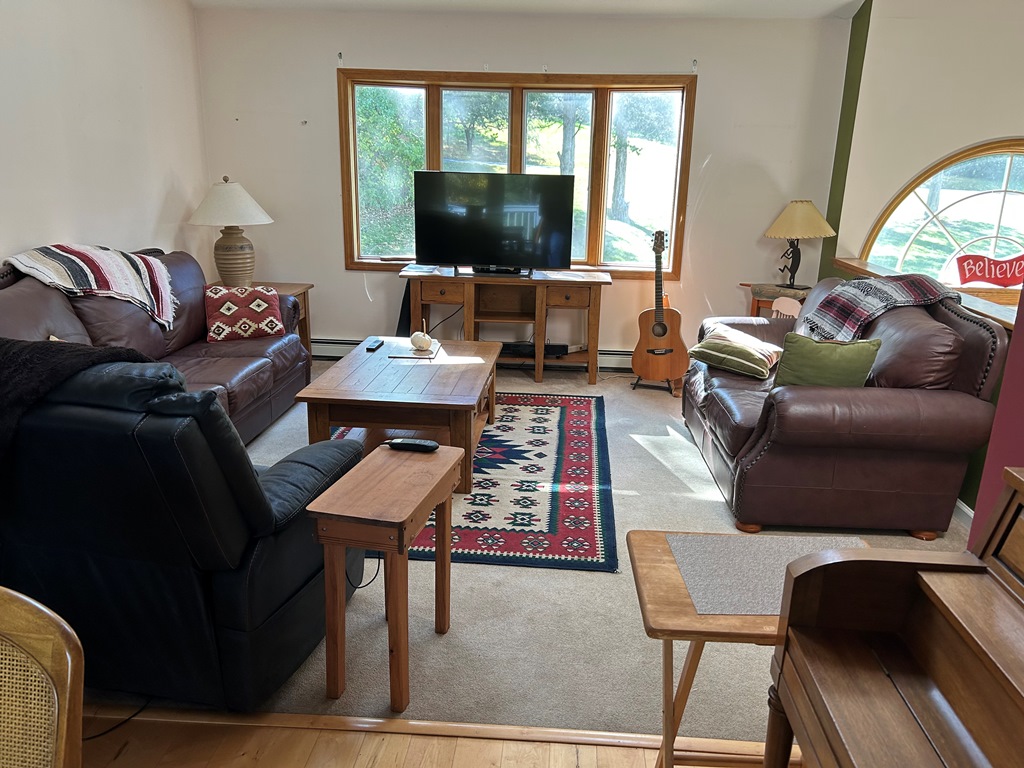 Wingdale, New York, 12594, United States, 4 Bedrooms Bedrooms, ,3 BathroomsBathrooms,Residential,For Sale,1977127