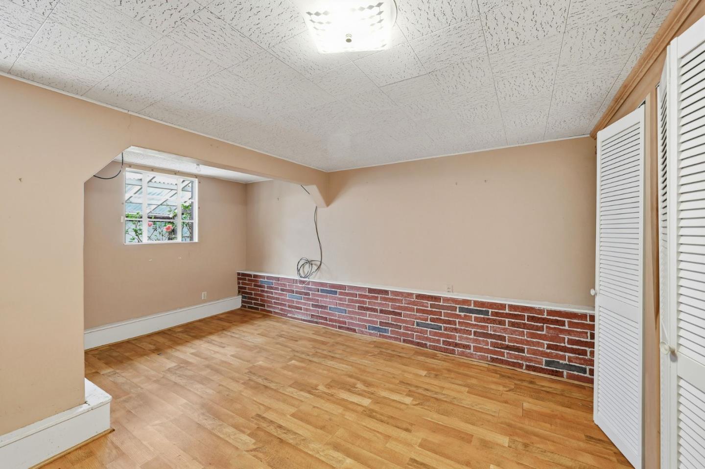 Burlingame, California, 94010, United States, 2 Bedrooms Bedrooms, ,2 BathroomsBathrooms,Residential,For Sale,1987615