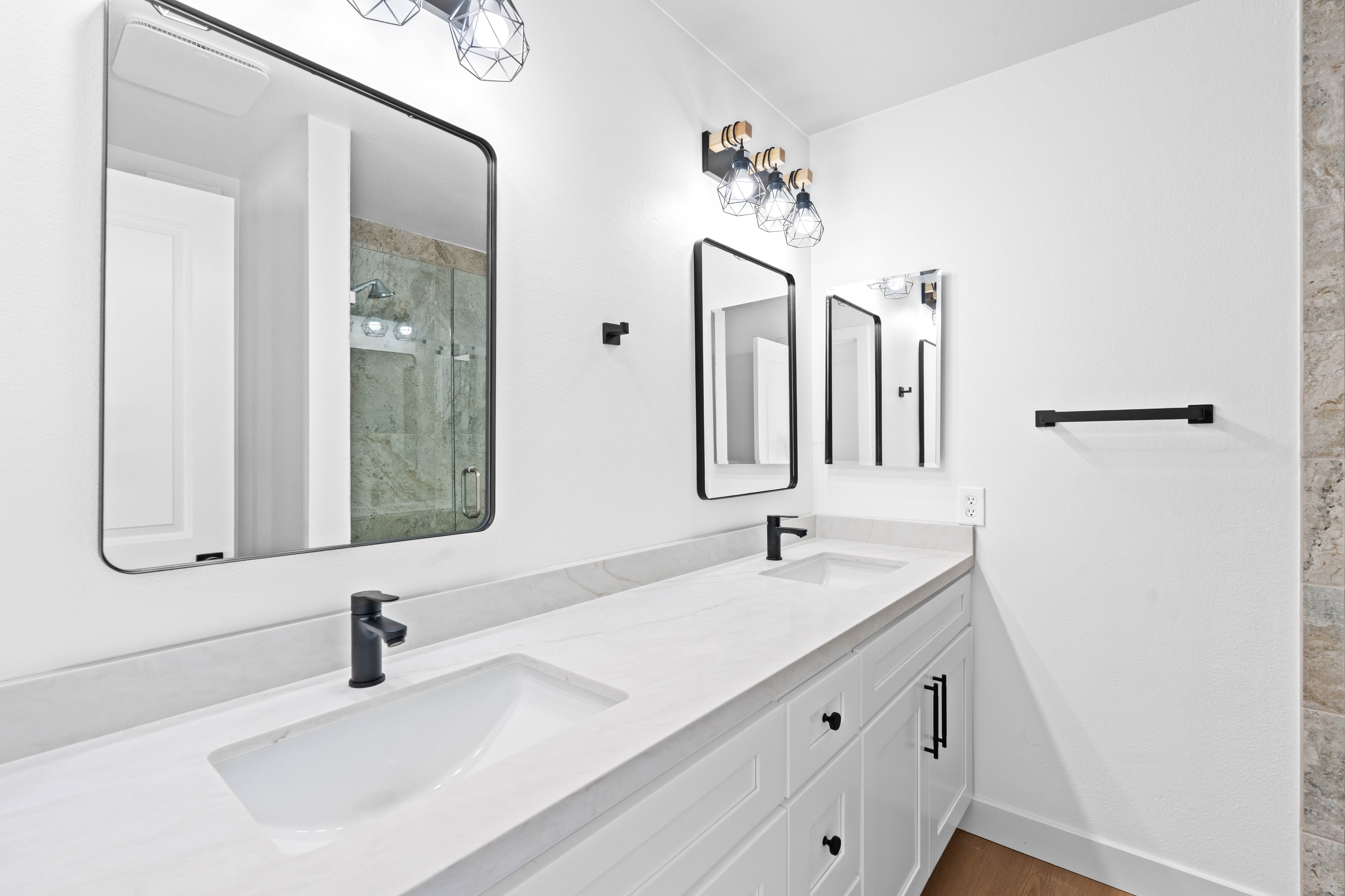  2463 Falling Oak Drive, Riverside, CA 92506 - 物件實景