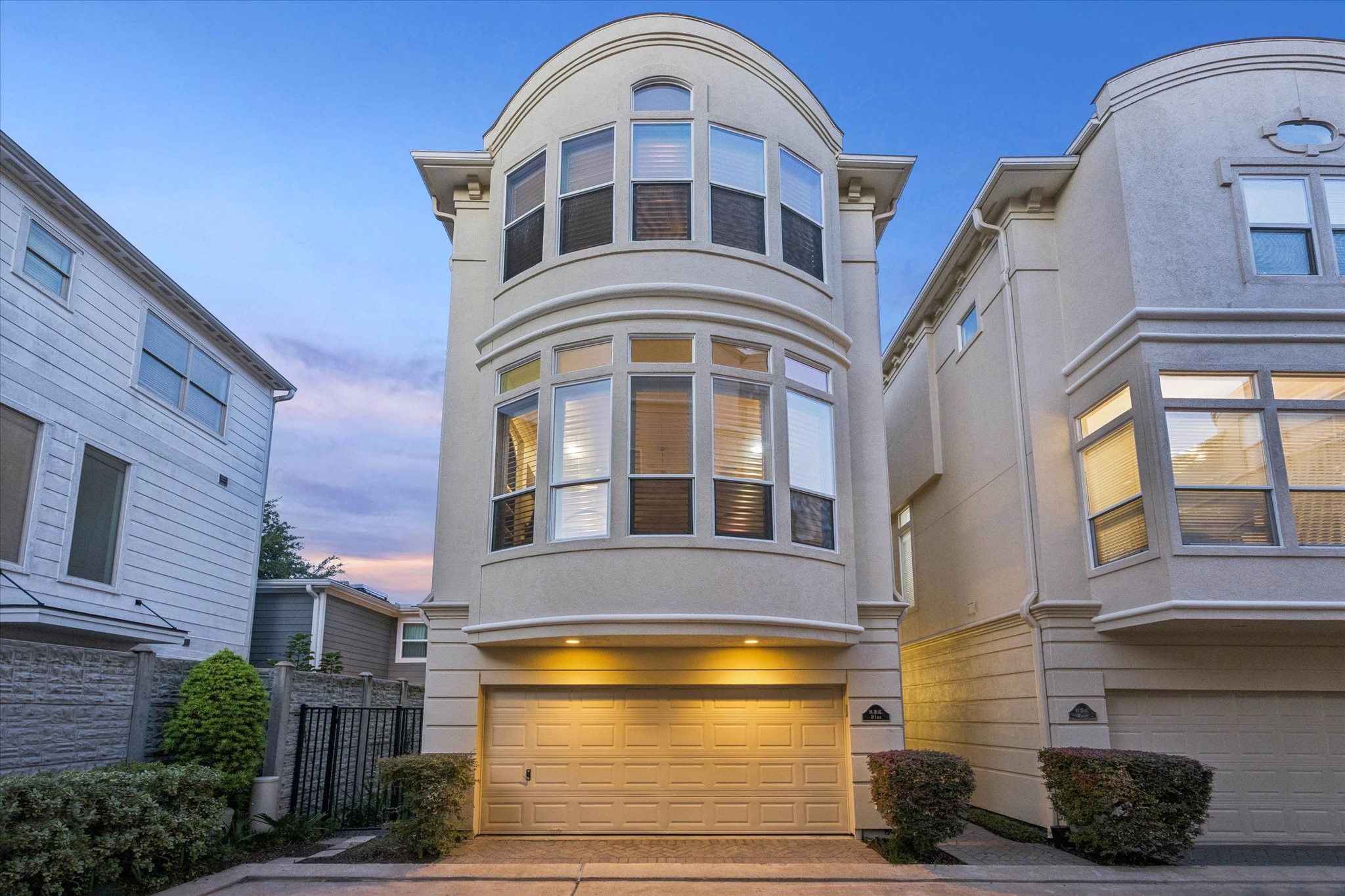  1515 Hyde Park Boulevard #5 - 物件實景