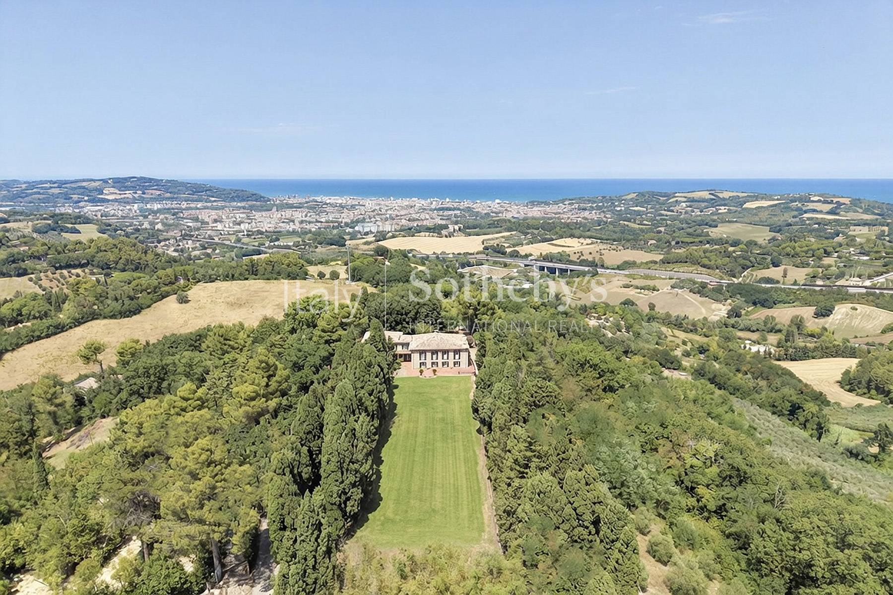  Elegant Country Villa in the Hills above Pesaro - 物件實景