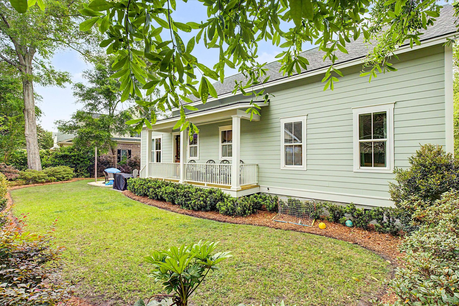  Quintessential Lowcountry Living in Small Gated Community - 物件實景