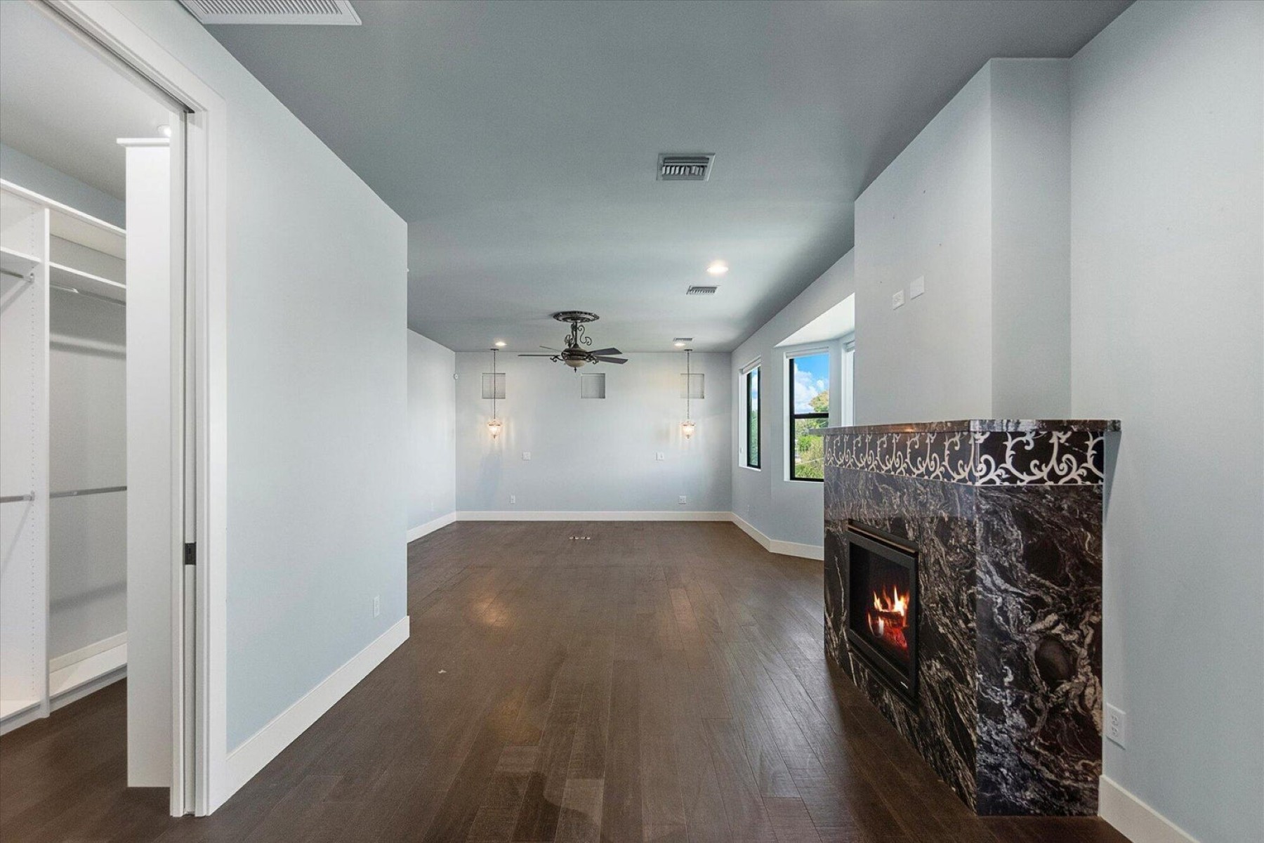  4201 N 42nd Place¦Phoenix, AZ - 物件實景