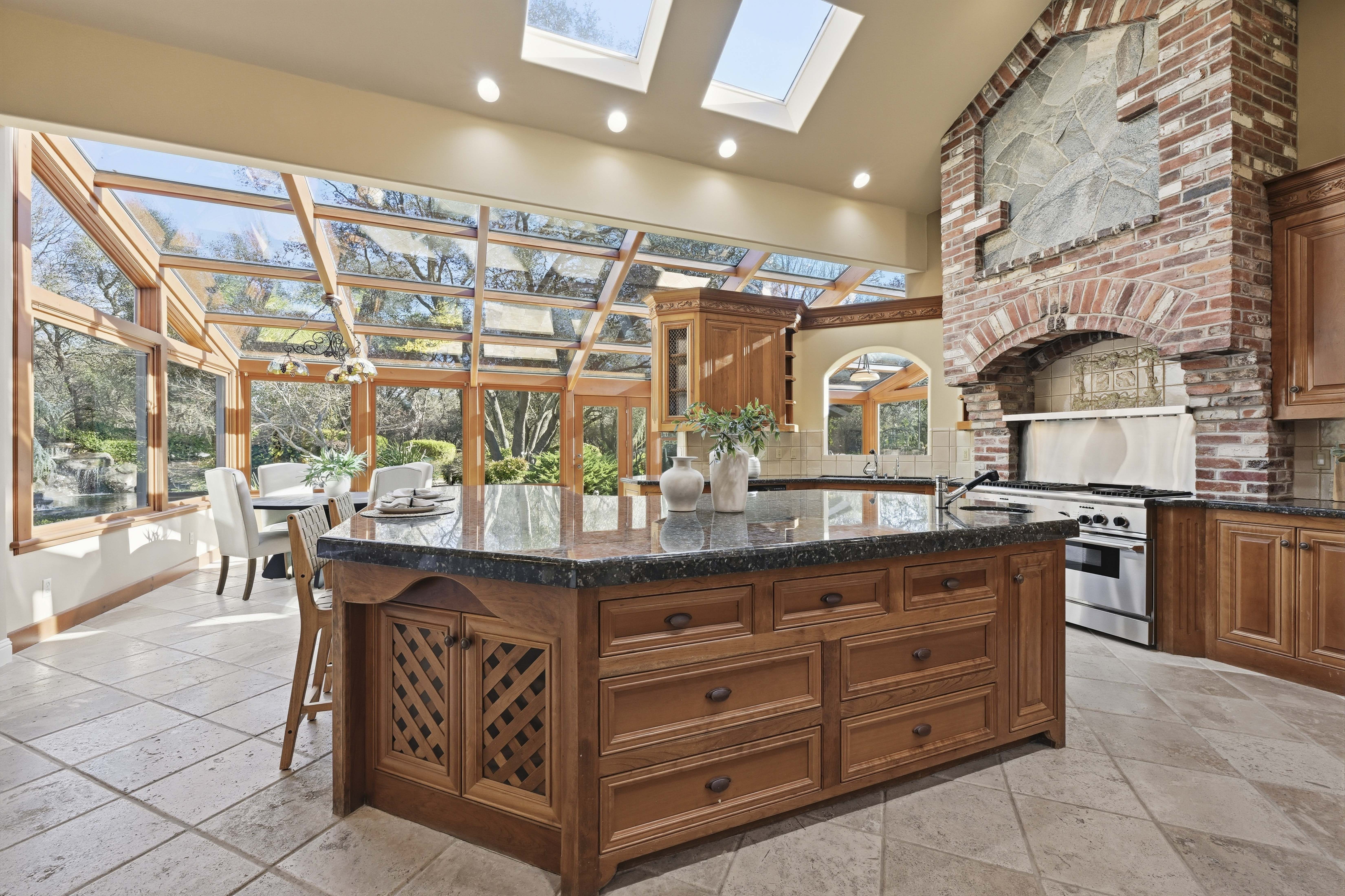  6520 Carolinda Drive, Granite Bay, CA 95746 - 物件實景