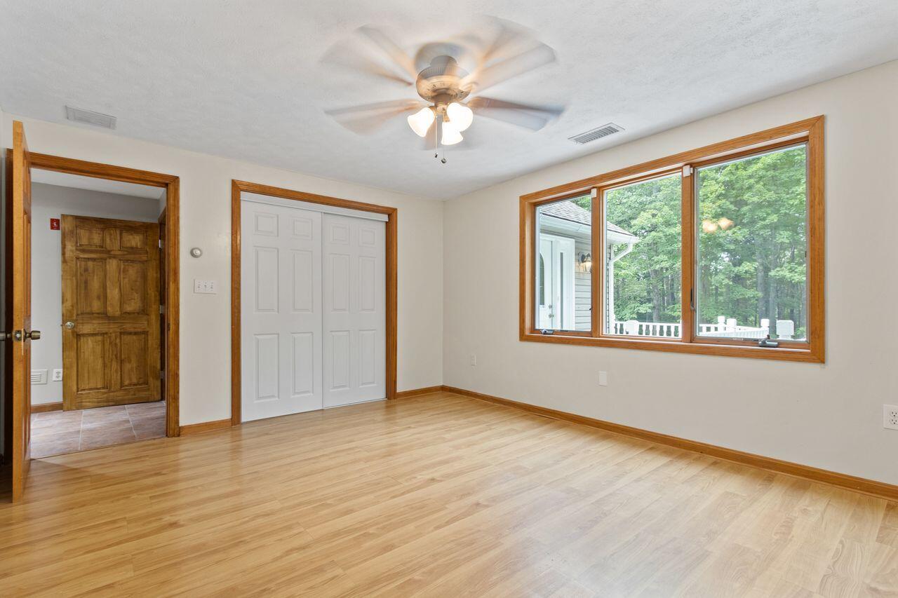Biddeford, Maine, 04005, United States, 3 Bedrooms Bedrooms, ,2 BathroomsBathrooms,Residential,For Sale,1903866
