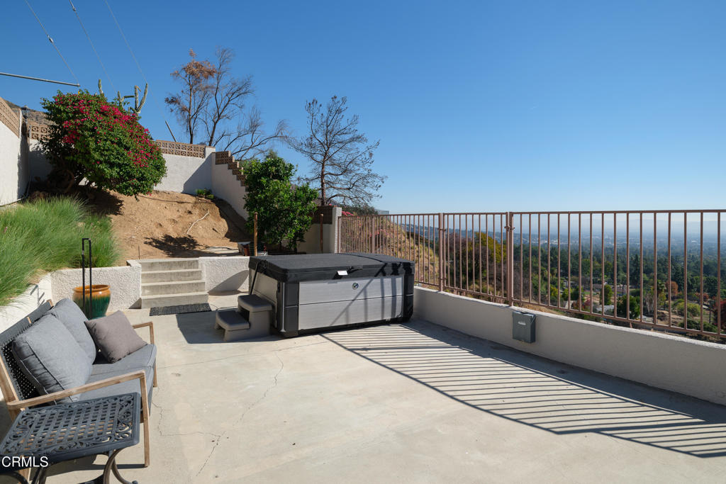 Altadena, California, 91001, United States, 5 Bedrooms Bedrooms, ,6 BathroomsBathrooms,Residential,For Sale,1989048