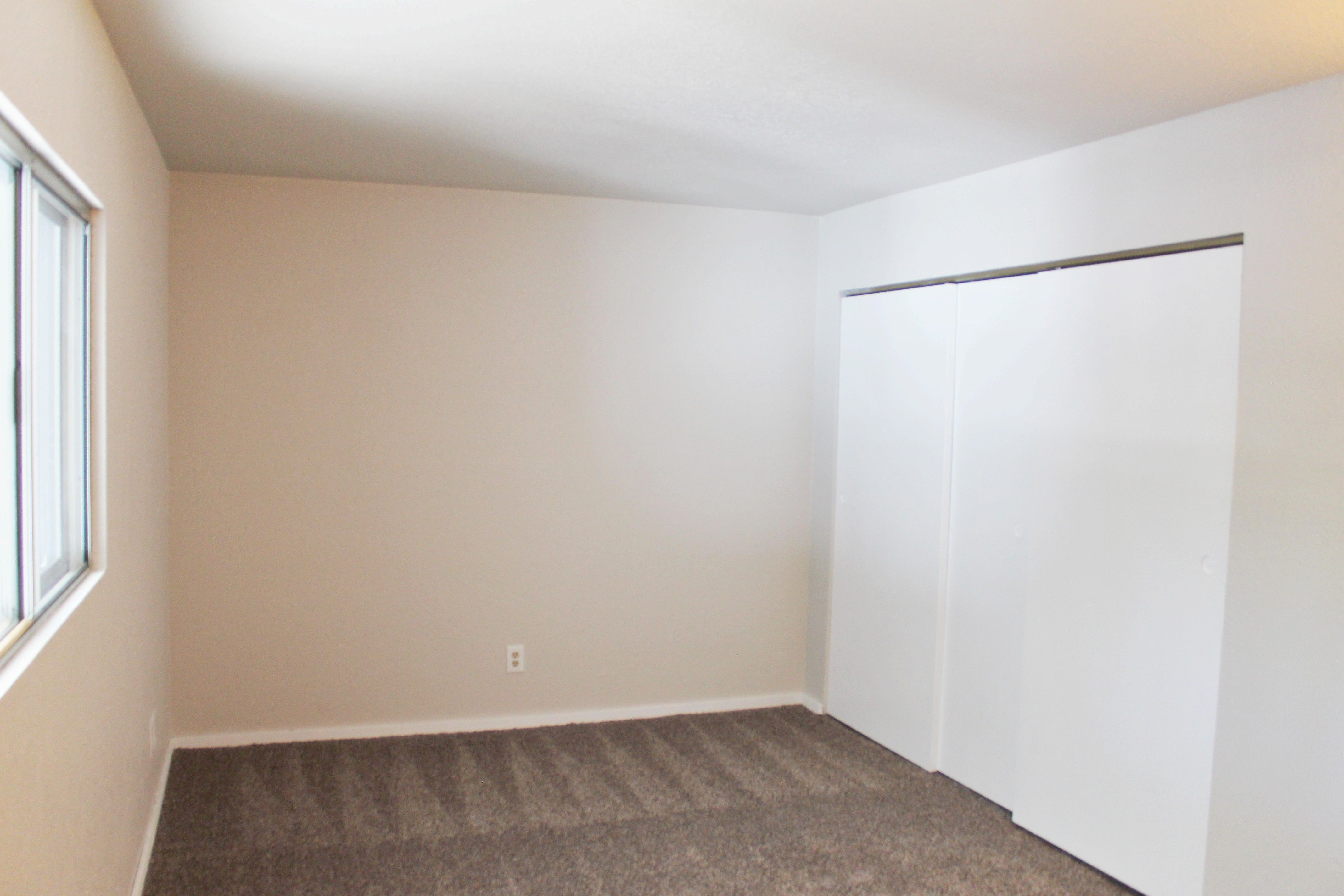 413 West North Shore Drive, Big Bear, CA 92314 - 物件實景