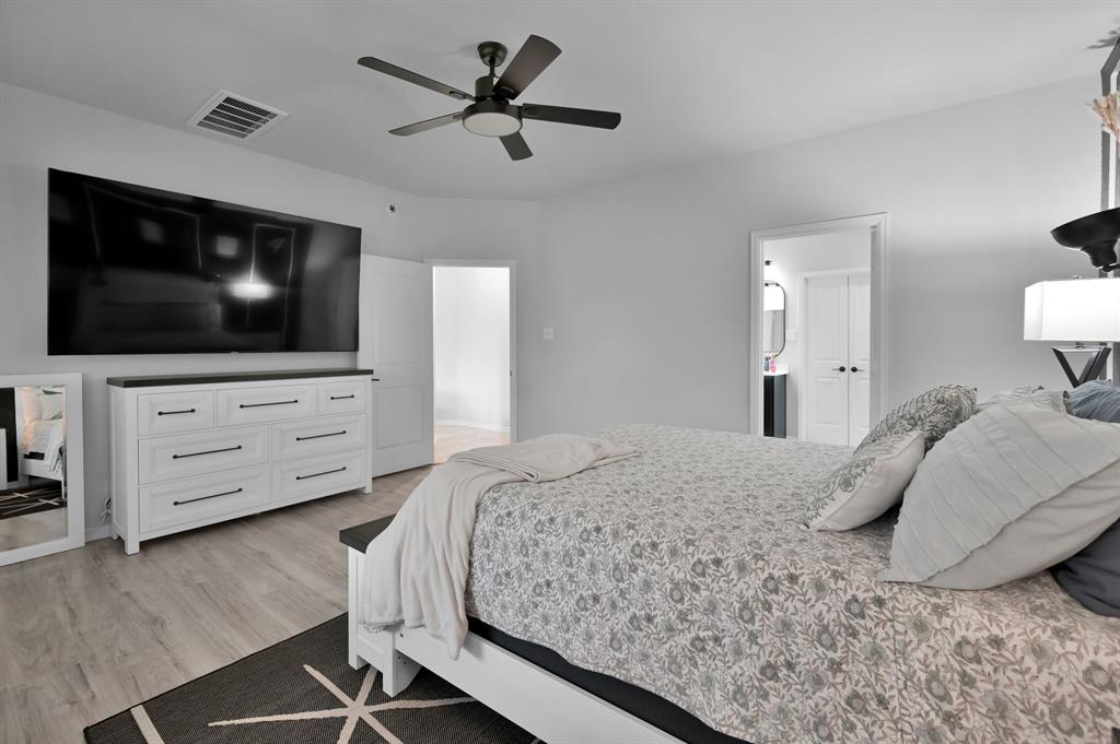 Montgomery, Texas, 77316, United States, 4 Bedrooms Bedrooms, ,4 BathroomsBathrooms,Residential,For Sale,1983339