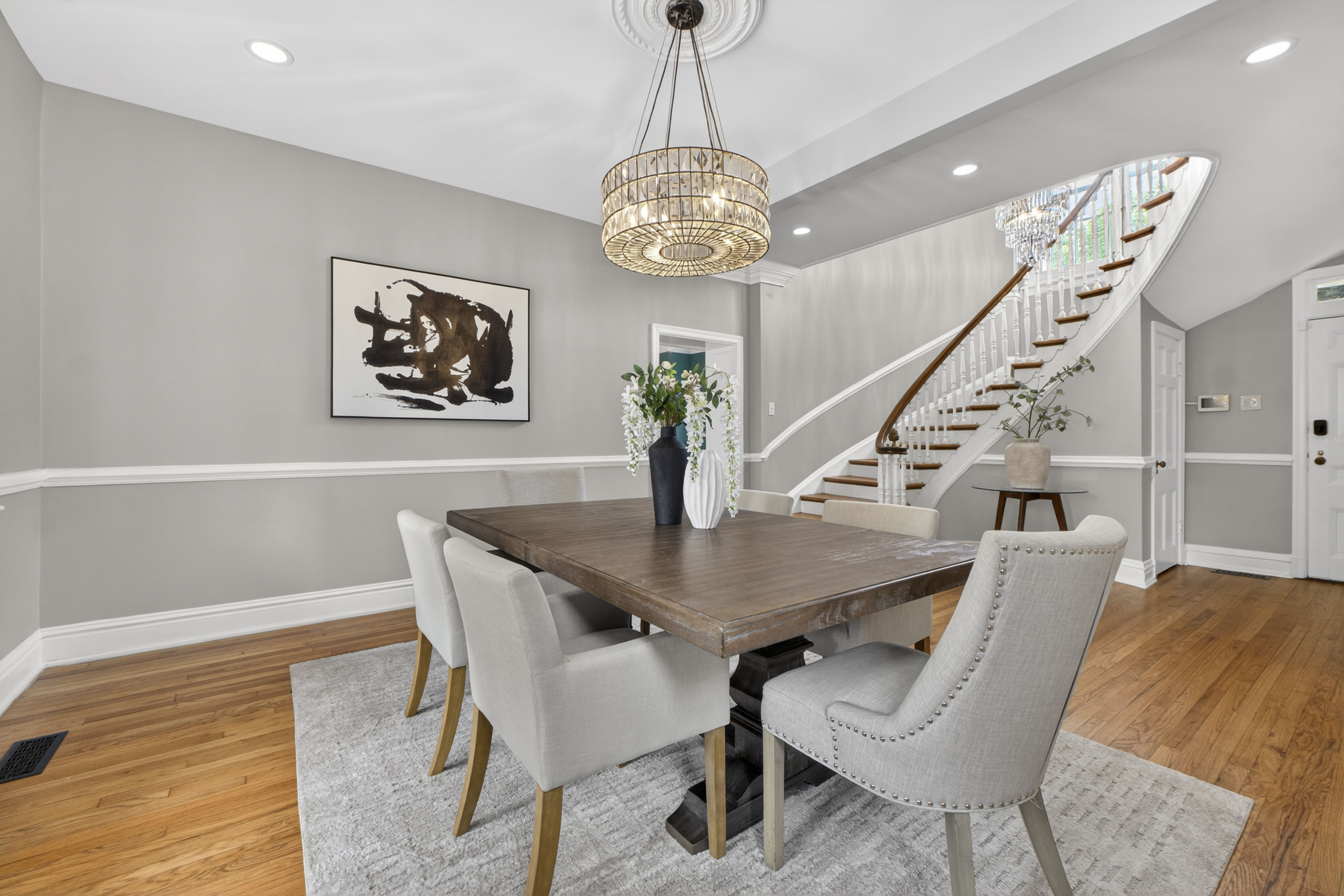  Timeless Mediterranean Revival Blends European Elegance & Hollywood Glamour - 物件實景