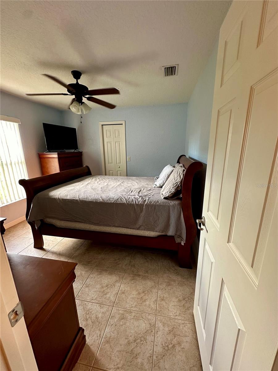 OCALA, Florida, 34473, United States, 4 Bedrooms Bedrooms, ,2 BathroomsBathrooms,Residential,For Sale,2006347