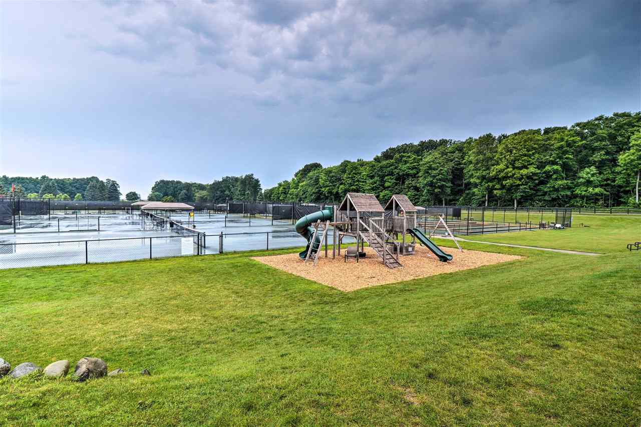 Harbor Springs, Michigan, 49740, United States, 3 Bedrooms Bedrooms, ,4 BathroomsBathrooms,Residential,For Sale,1954810