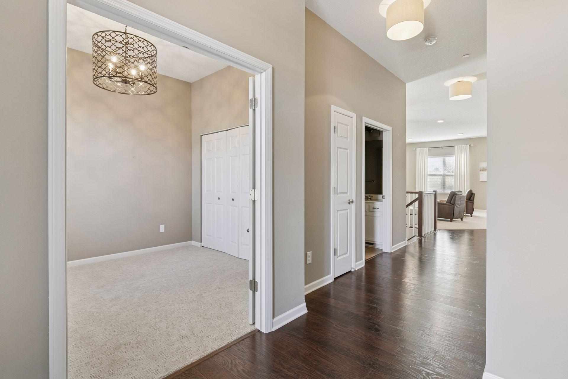 Lakeville, Minnesota, 55044, United States, 3 Bedrooms Bedrooms, ,2 BathroomsBathrooms,Residential,For Sale,1971412