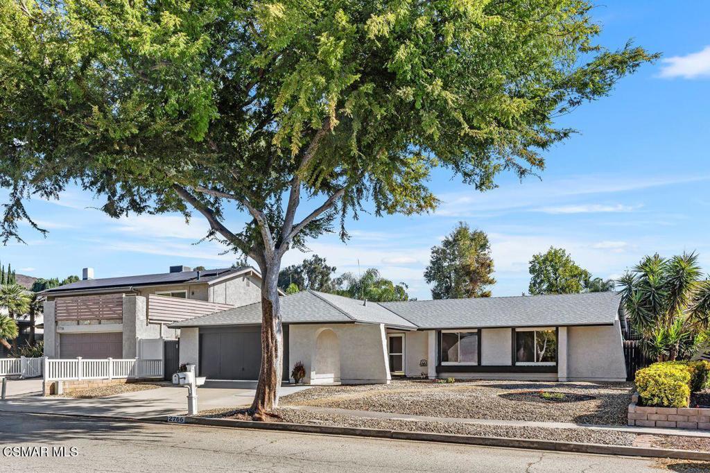 Simi Valley, California, 93065, United States, 3 Bedrooms Bedrooms, ,2 BathroomsBathrooms,Residential,For Sale,1960953