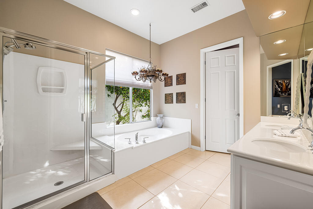Rancho Mirage, California, 92270, United States, 3 Bedrooms Bedrooms, ,3 BathroomsBathrooms,Residential,For Sale,1729284