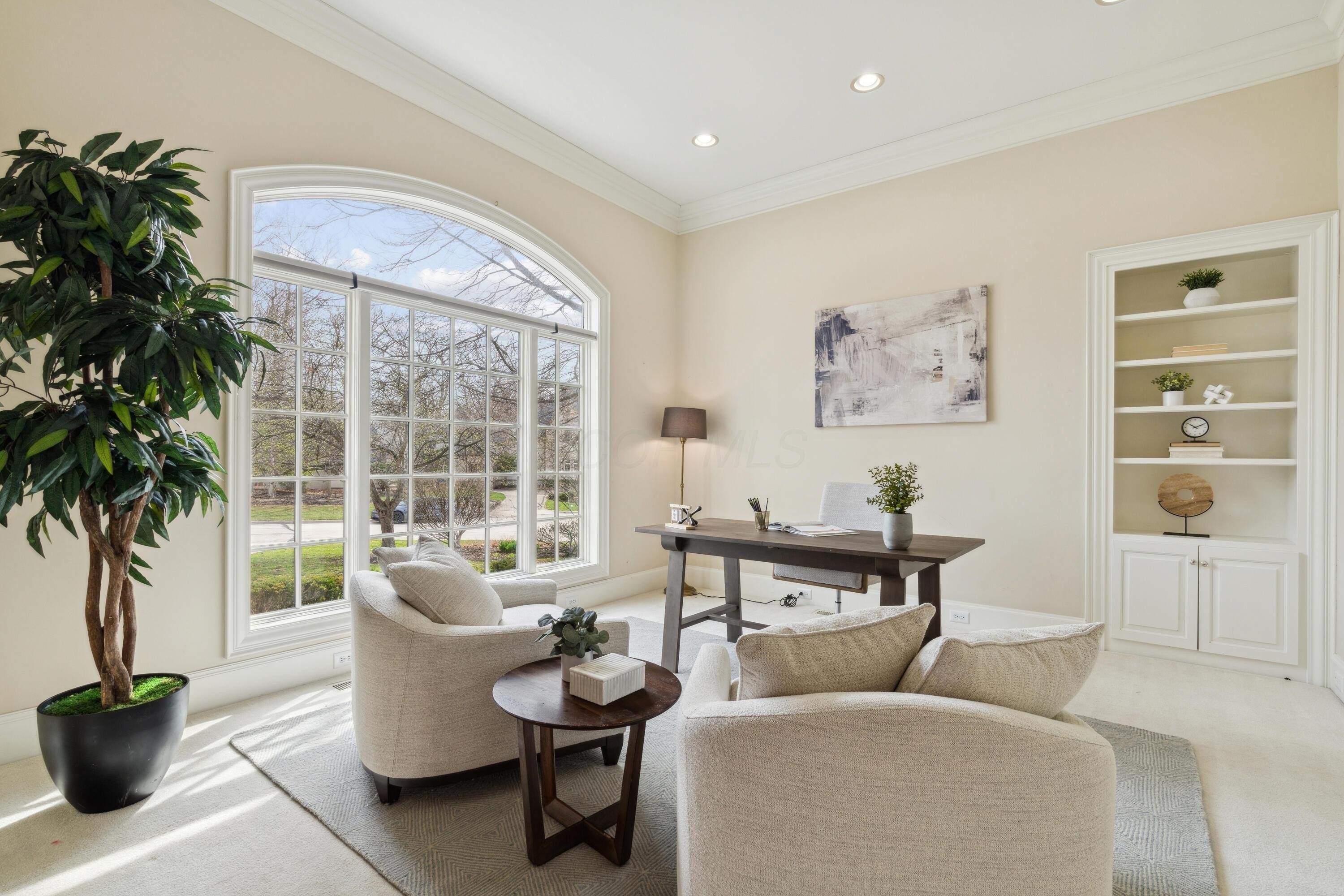 Columbus, Ohio, 43220, United States, 5 Bedrooms Bedrooms, ,5 BathroomsBathrooms,Residential,For Sale,1798291