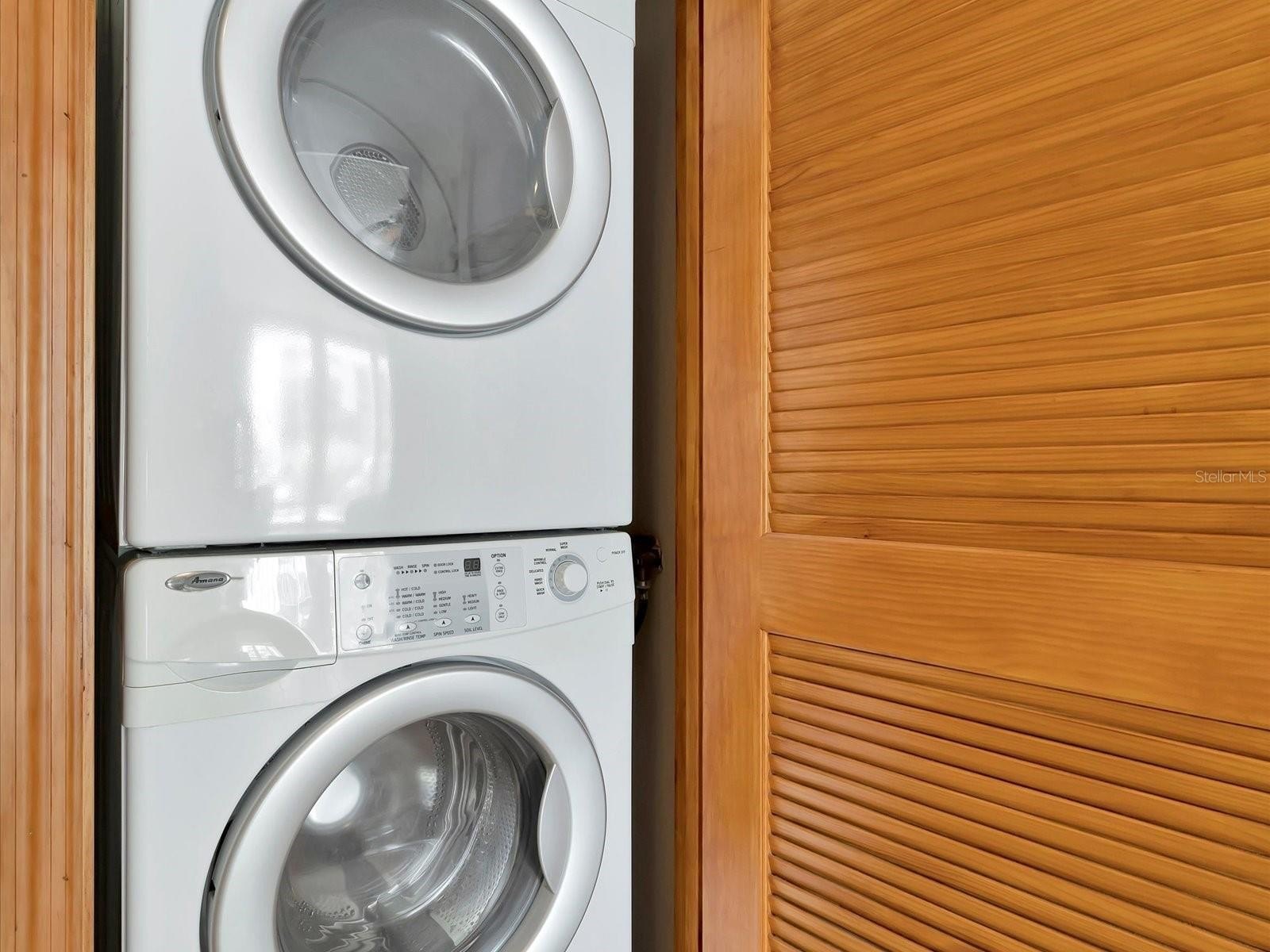 CLEARWATER BEACH, Florida, 33767, United States, 2 Bedrooms Bedrooms, ,2 BathroomsBathrooms,Residential,For Sale,1983668