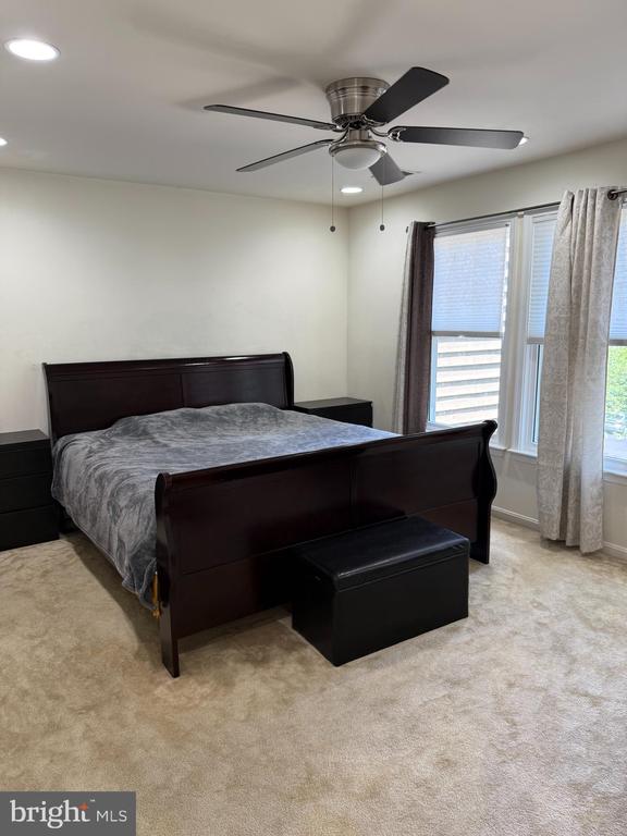 Reston, Virginia, 20194, United States, 3 Bedrooms Bedrooms, ,4 BathroomsBathrooms,Residential,For Sale,1869316