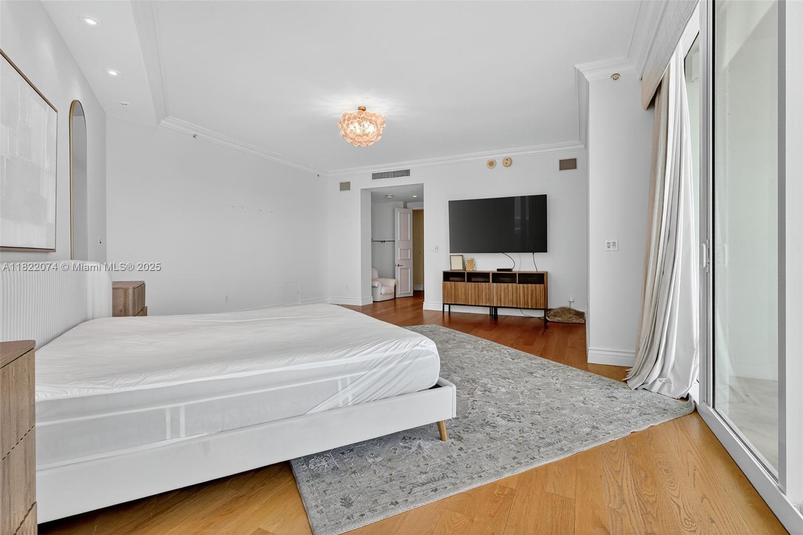 Aventura, Florida, 33180, United States, 4 Bedrooms Bedrooms, ,7 BathroomsBathrooms,Residential,For Sale,1890207