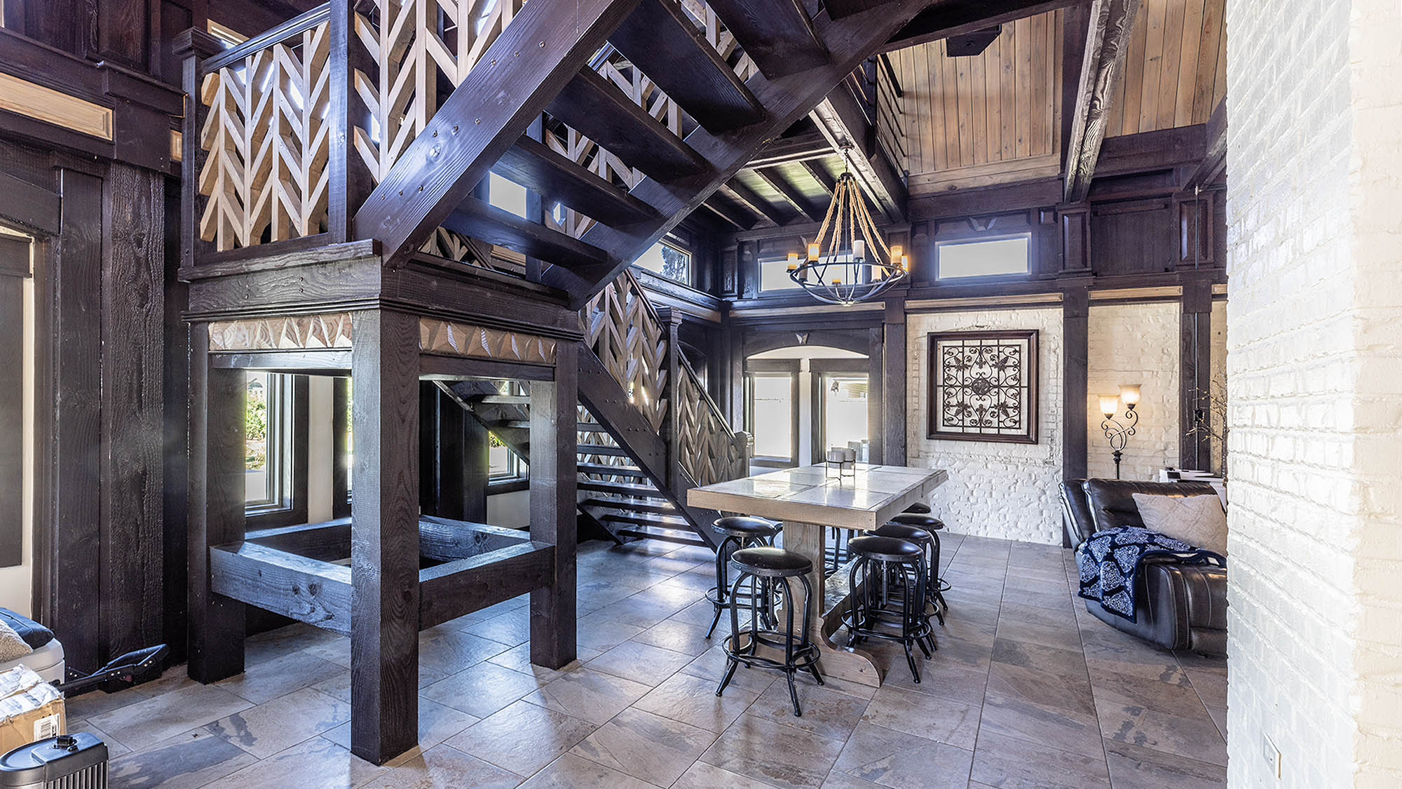 Houma, Louisiana, 70360, United States, 4 Bedrooms Bedrooms, ,5 BathroomsBathrooms,Residential,For Sale,1992086