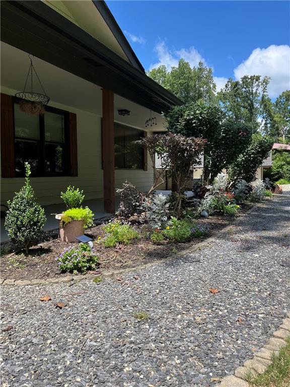 Cumming, Georgia, 30041, United States, 3 Bedrooms Bedrooms, ,3 BathroomsBathrooms,Residential,For Sale,1914655
