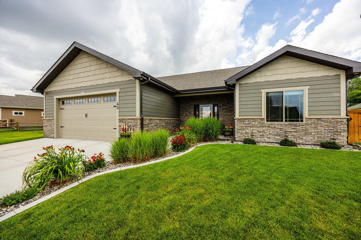 Sheridan, Wyoming, 82801, United States, 4 Bedrooms Bedrooms, ,2 BathroomsBathrooms,Residential,For Sale,1980620