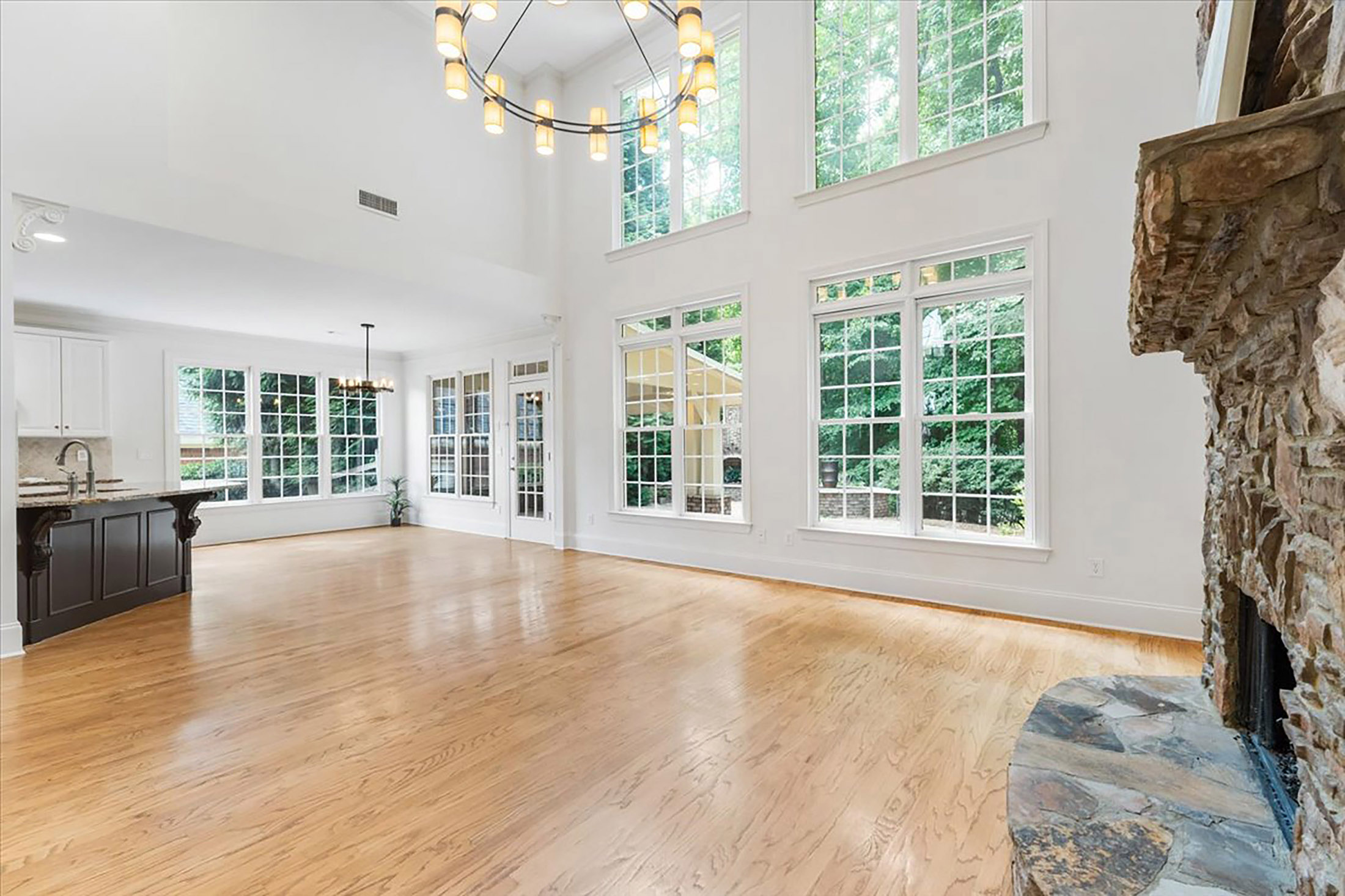  Located in The Amenity-Rich Olde Atlanta Club Golf Community - 物件實景